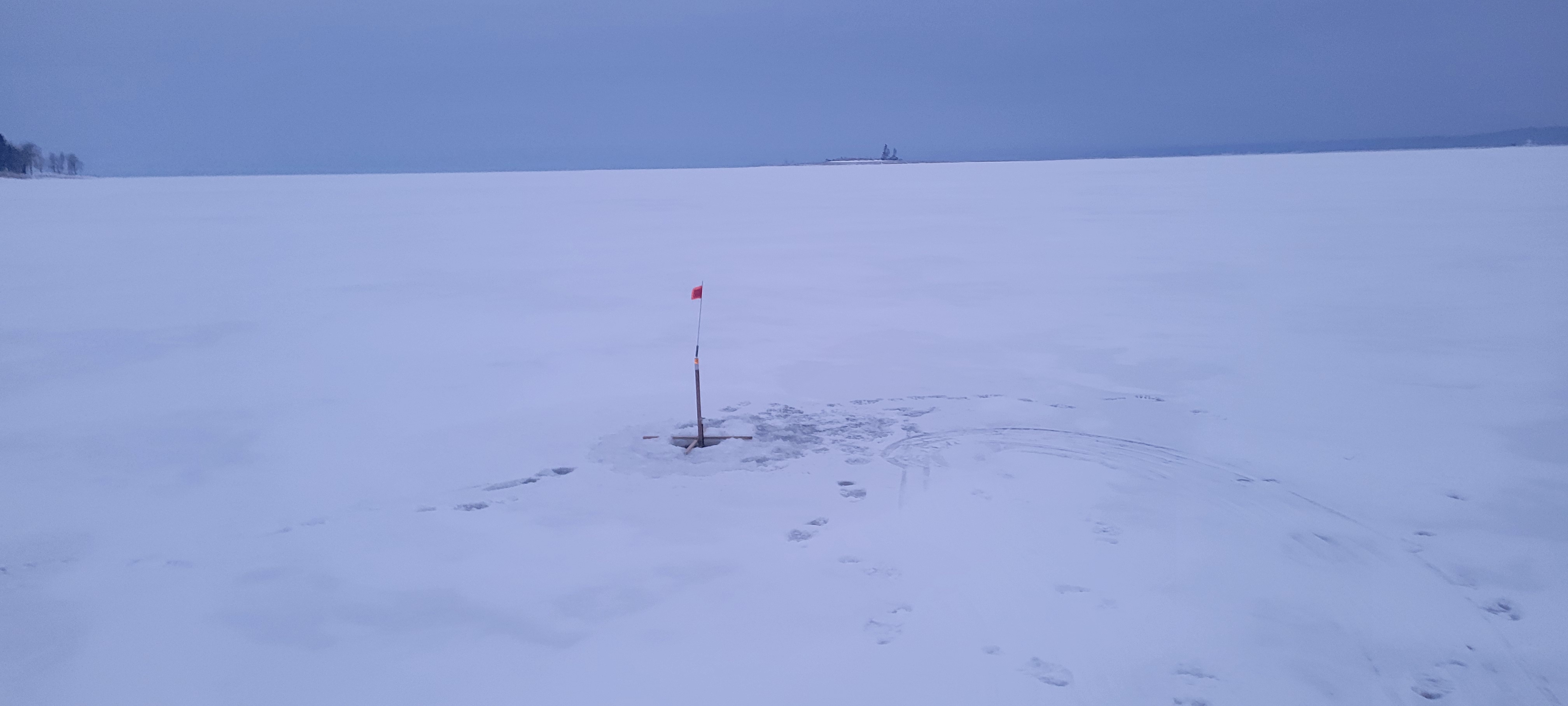 ice fishing photo